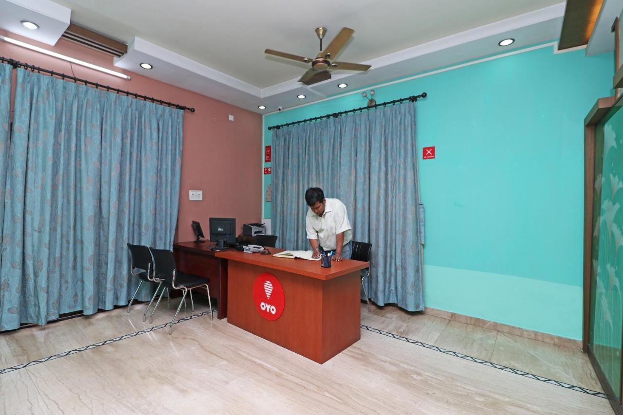 Oyo 11920 Rishta Inn Kolkata Exterior photo