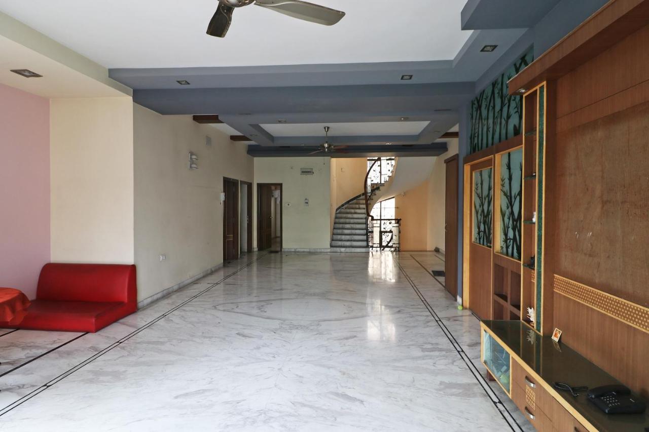 Oyo 11920 Rishta Inn Kolkata Exterior photo